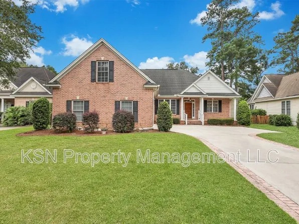 5 Southernwood Pl, Savannah, GA 31405
