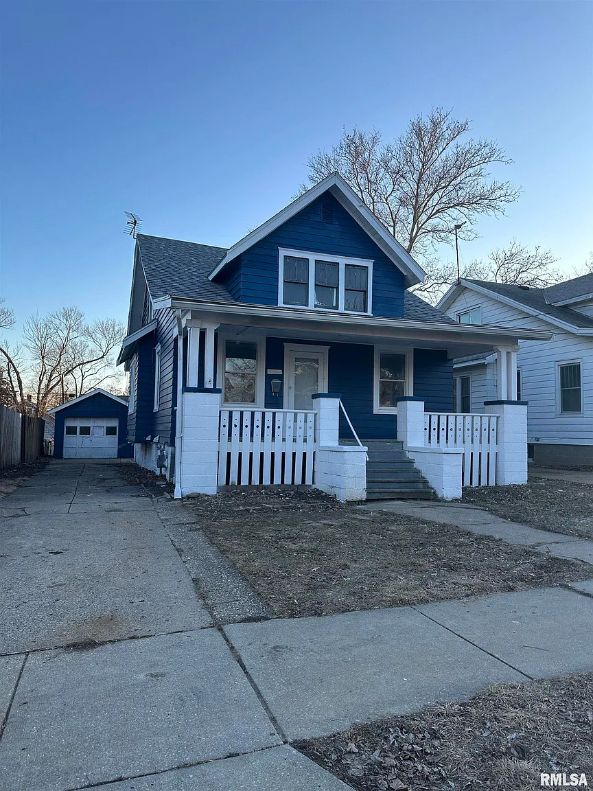 1124 W Virginia Ave photo 1