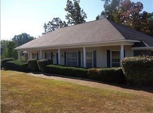 318 Ridge Park Dr, Raymond, MS 39154