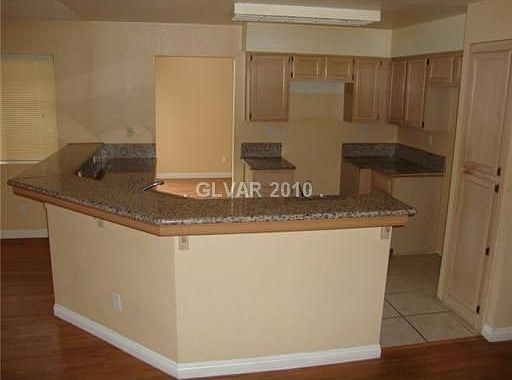 5th image of 10013 Biscayne Ln