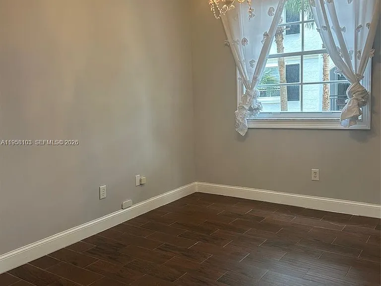 3215 NE 184th St #14208 — Photo 14