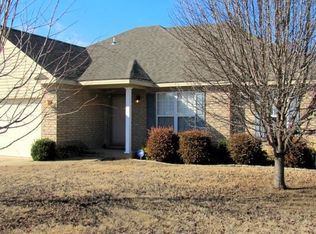 1301 Hemmingway Cir, Jonesboro, AR 72401