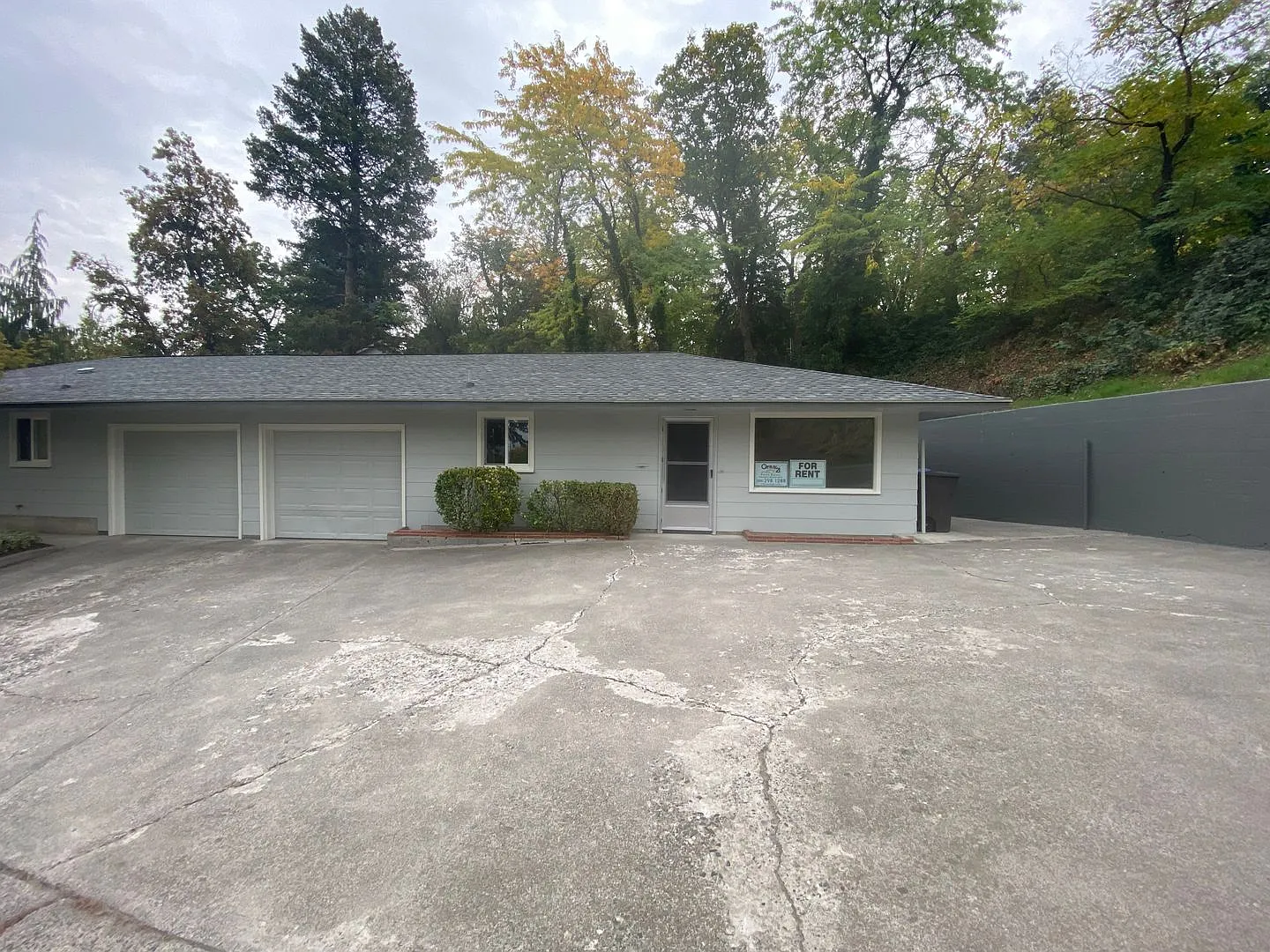 Johnson Duplex Apartments — Photo 2