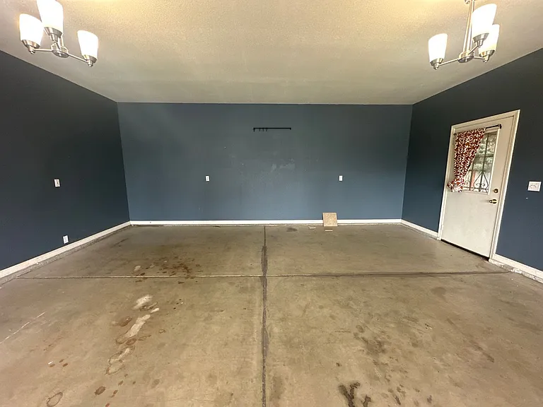 2351 N Buhach Rd — Photo 15