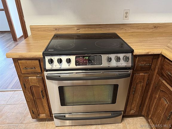 2nd image of 103 Kramer Ct
