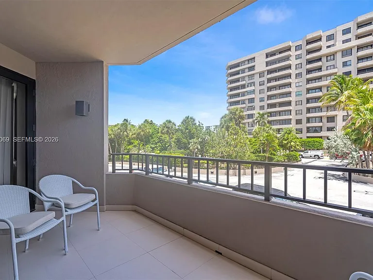 201 Crandon Blvd #220 — Photo 21