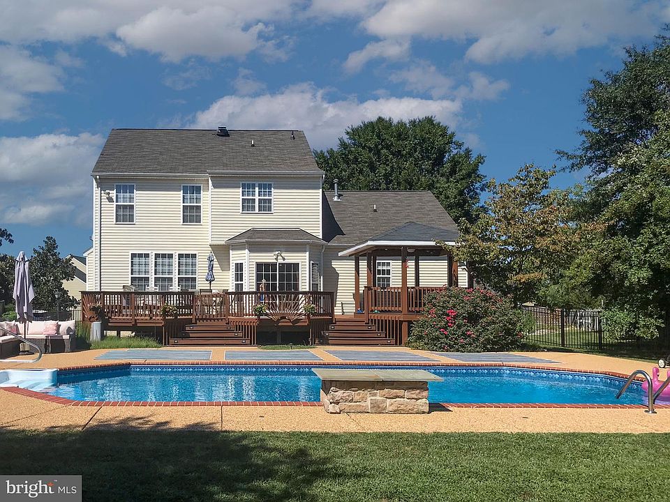 1st image of 7508 Daughtry Dr
