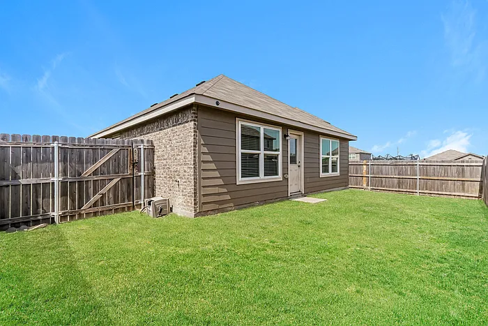 1415 Kinglet Dr — Photo 15