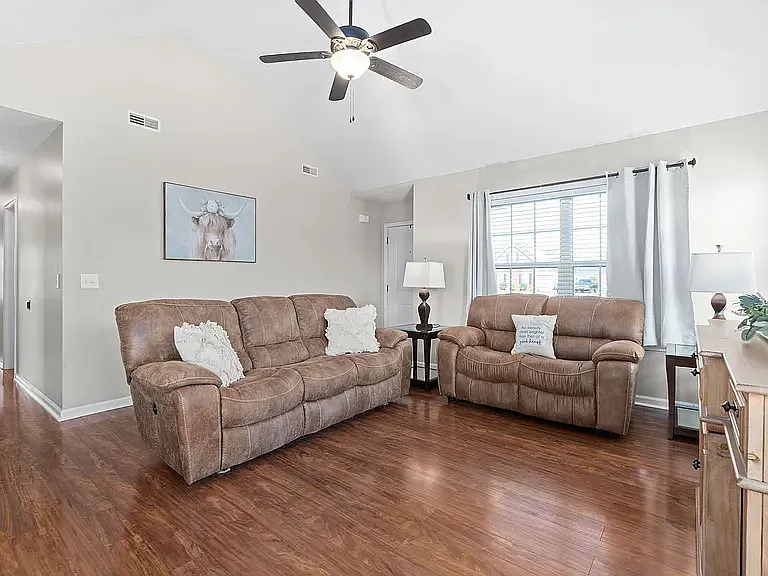 4221 Ruston Ct — Photo 25