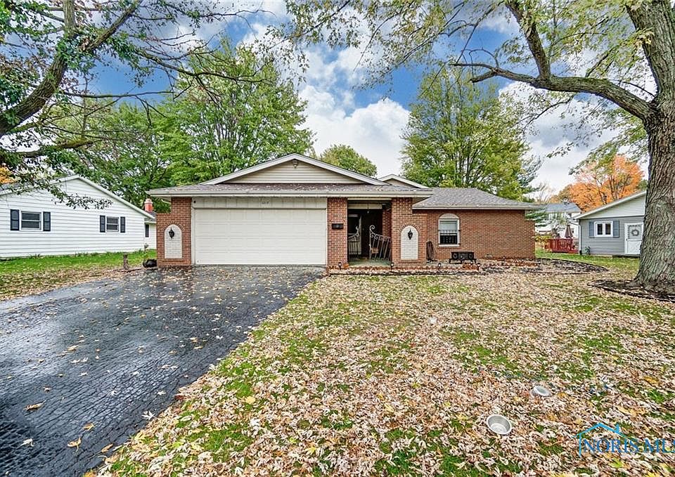 1st image of 1217 Heather Dr