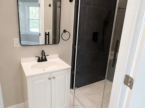 16314 Scottsdale Blvd, Shaker Heights, OH 44120