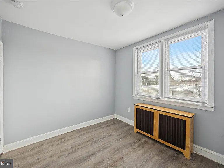 4928 W Thompson St #2 — Photo 14
