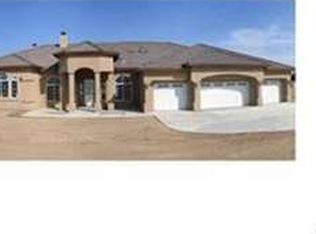 8426 Garlock Rd, Hesperia, CA 92344