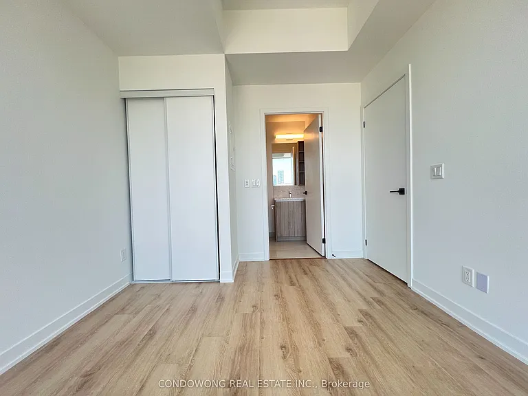 319 Jarvis St #2707 — Photo 5