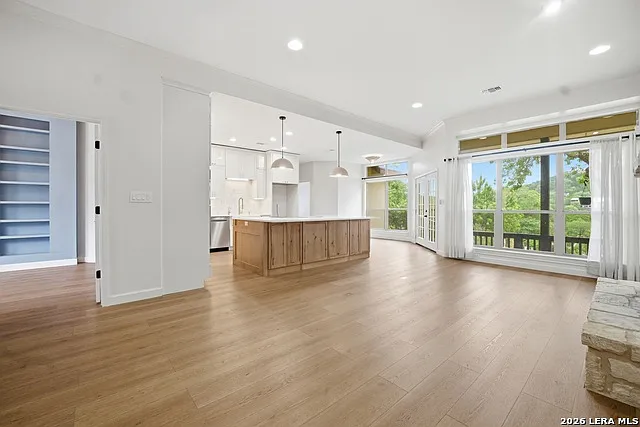 204 Tapatio Dr W — Photo 24