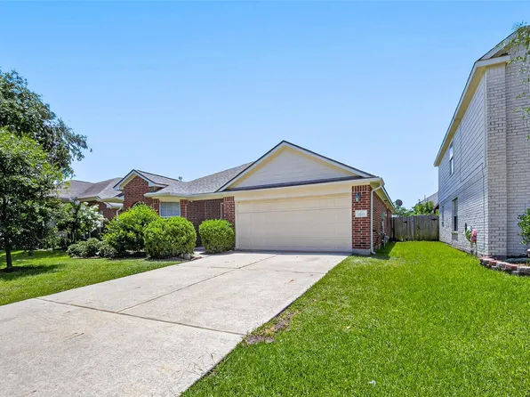 9115 N Ferndale Place Dr, Houston, TX 77064
