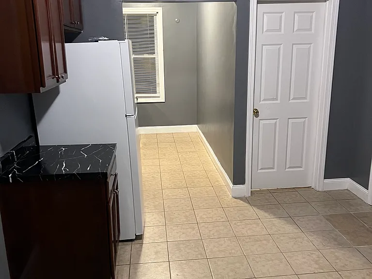 231 Cohannet St — Photo 15