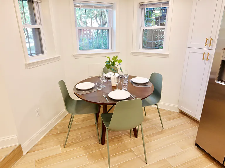 921 S Carolina Ave SE #BASEMENT — Photo 5