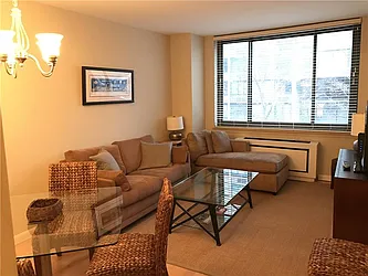 Rented by R New York