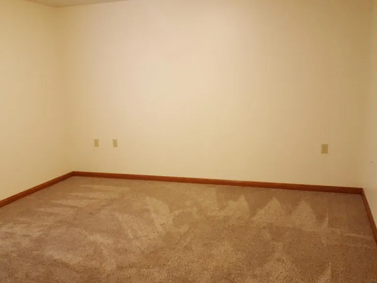 529 Rumbach Ave #529 — Photo 10
