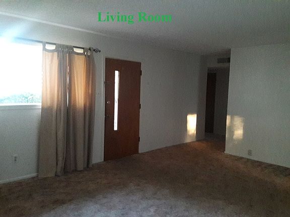 4th image of 124 Texas Dr