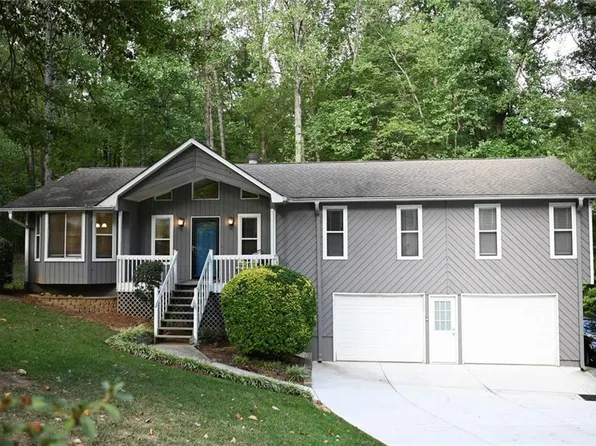 428 Julie Anne Way, Woodstock, GA 30188
