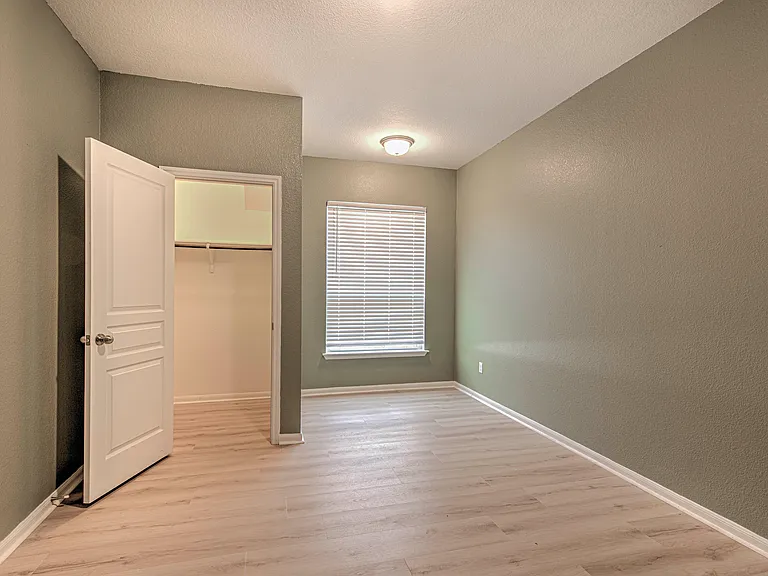 808 Wyndham Hill Pkwy — Photo 6