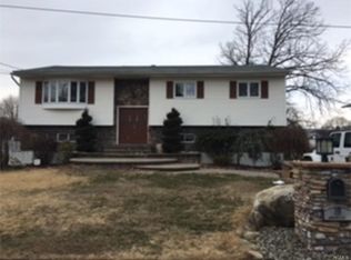 39 Fonda Dr, Stony Pt, NY 10980