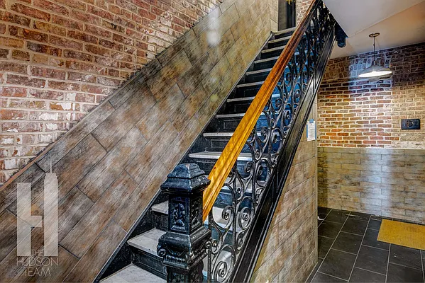 Rented by Dallien Realty Limited Liability Company | media 42