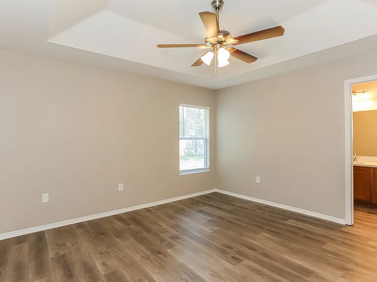 3801 Ellaville Ct — Photo 9