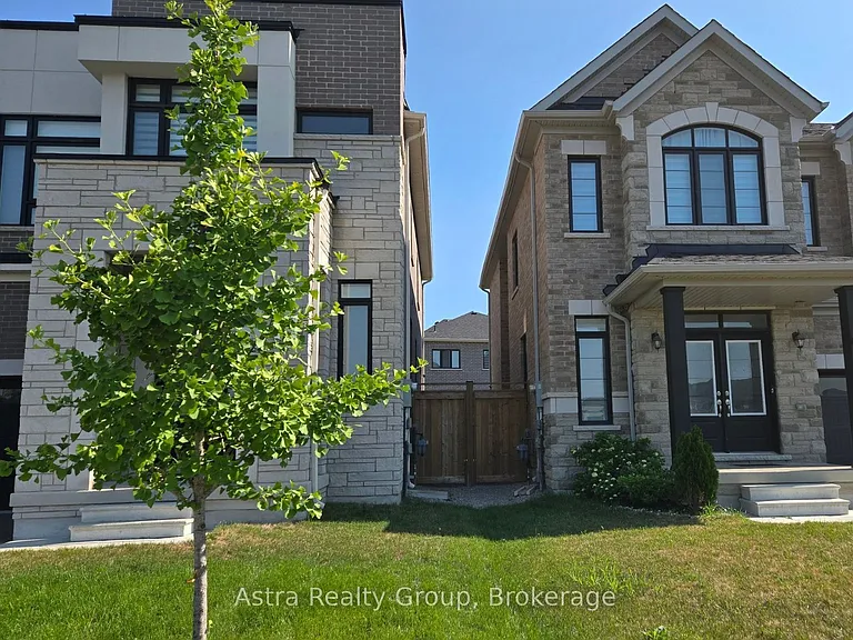 105 Coldwell Bay Cir — Photo 1