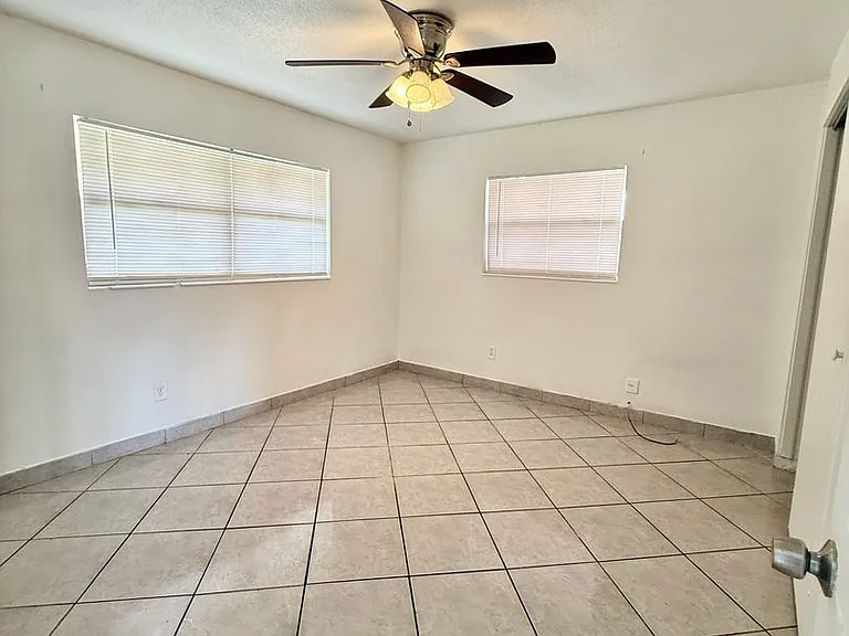 1109 Marlowe Ave — Photo 10
