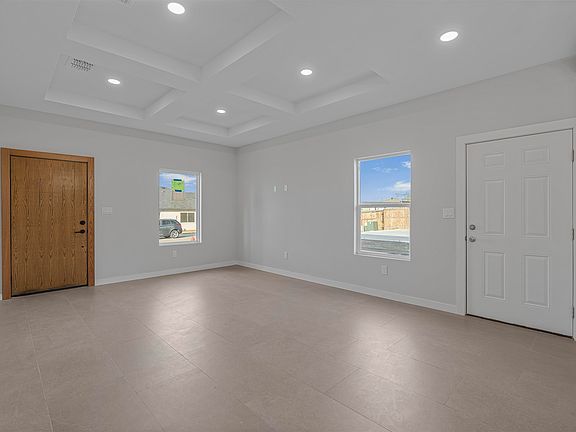 3rd image of 5217 Galicia Ln