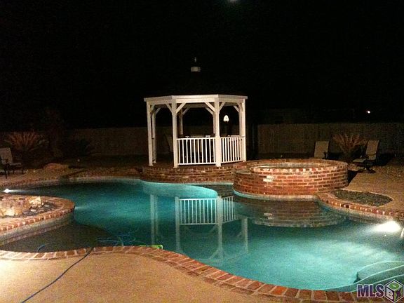 5th image of 36482 Dialtha Dr