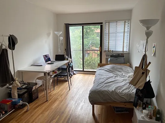Rented by 18 REALTY | media 3
