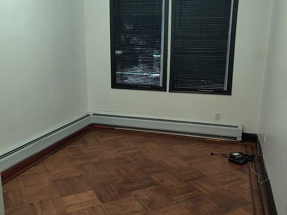 4th image of 226 Duncan Ave #1