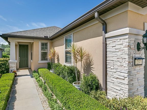 3rd image of 237 Cypress Bay Dr