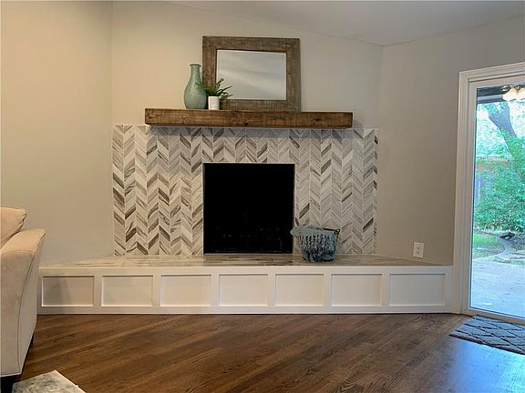 5th image of 13920 Tanglewood Pl
