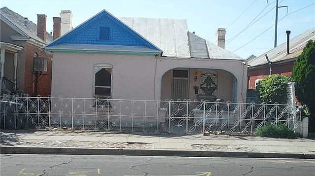1st image of 702 Arizona Ave