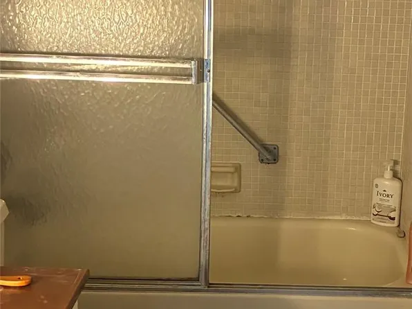 3321 NW 47th Terrace #423, Lauderdale Lakes, FL 33319