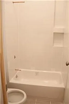 Rented by Crosstown Apartments NYC | media 23