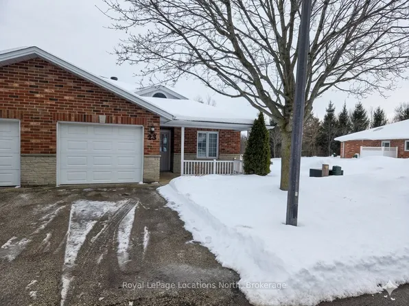 275 Huron St Unit 23, Clearview, ON L0M 1S0
