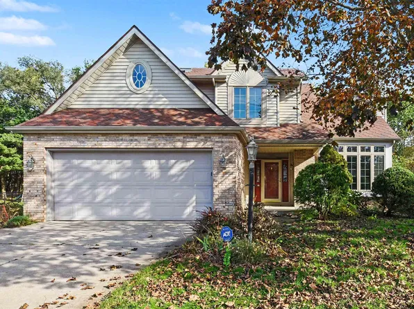 52120 Windermere Dr, Granger, IN 46530