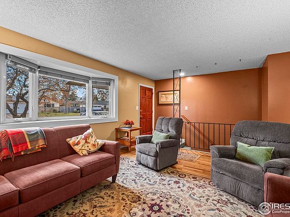 3rd image of 3839 W 7th St Rd