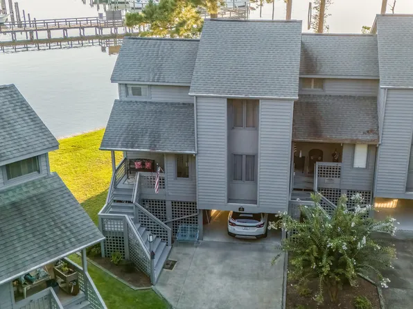 150 Riverboat Drive, Washington, NC 27889