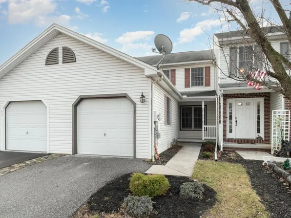 57 Nottingham Dr, Mechanicsburg, PA 17050