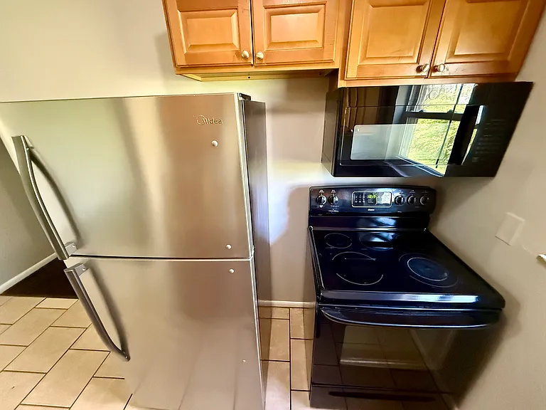 3909 Boudinot Ave #3 — Photo 4
