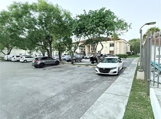 660 W Park Dr #1201, Miami, FL 33172