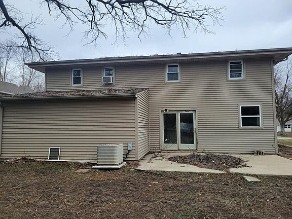 2nd image of 515 6th Ave W