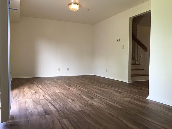 4th image of 8713 Oconnor Cres